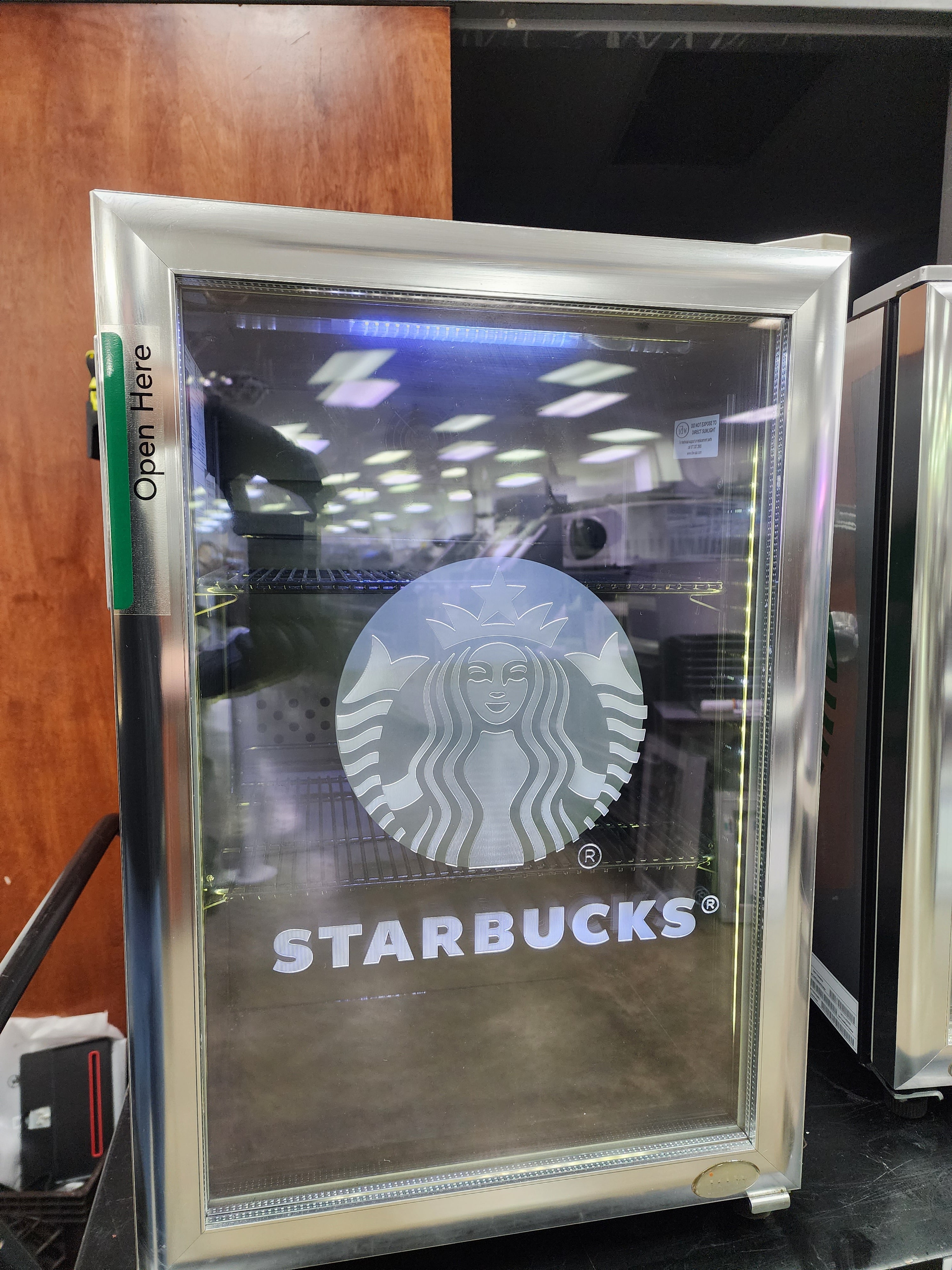 Used IDW Beverage Cooler GS-2.5-N13EB Reach-In Refrigerator 120V