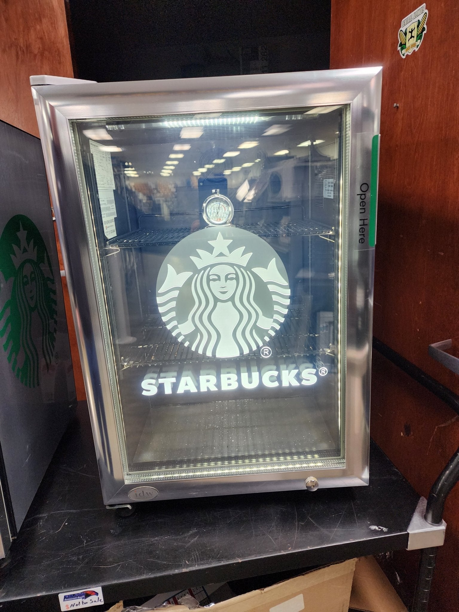 Used IDW Beverage Cooler GS - 2.5 - N13EB Reach - In Refrigerator 120V - Falcon Restaurant Supply - 13