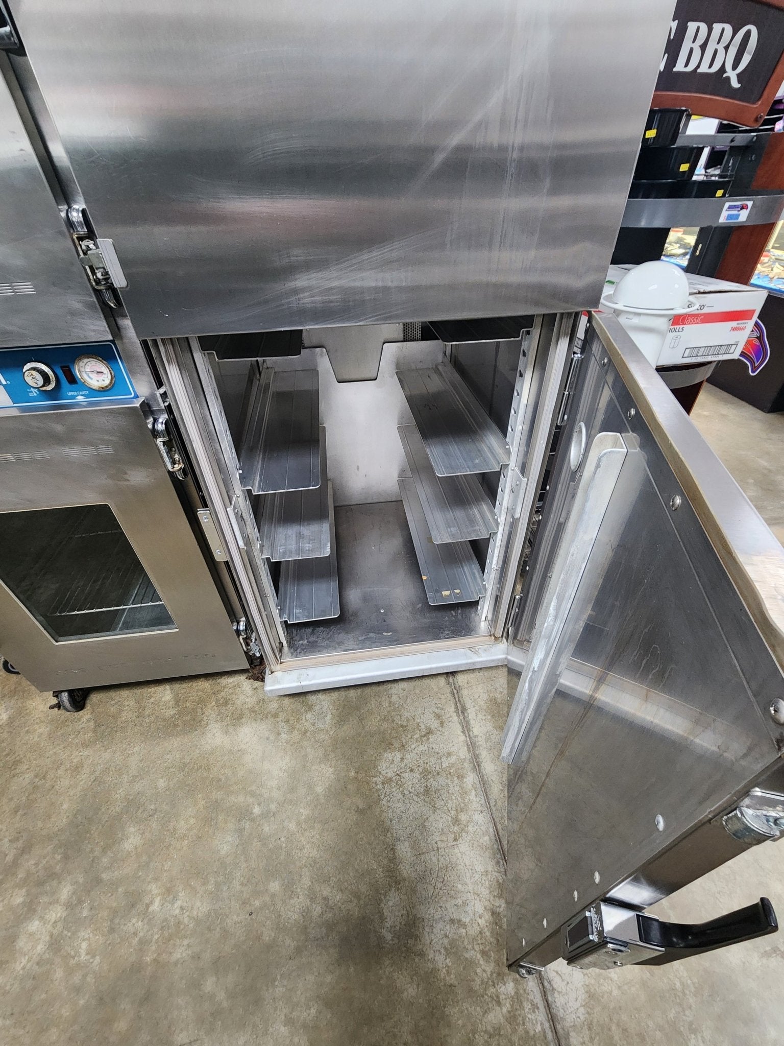 Used Cres Cor 0071 090 ACB & 141FSS Roast & Hold Cabinet 220V - Falcon Restaurant Supply - 3