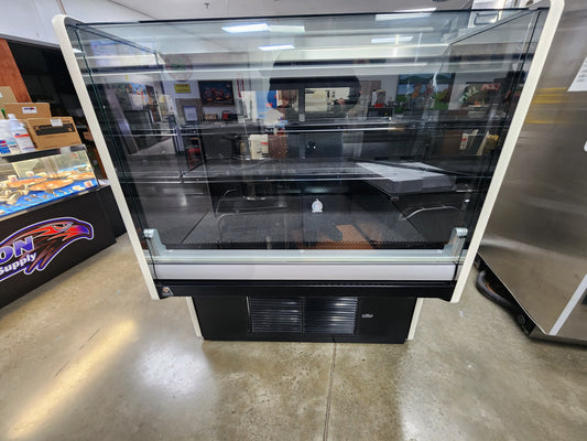 Used Southern Casearts SCHV-BAV-4 Refrigerator Display case