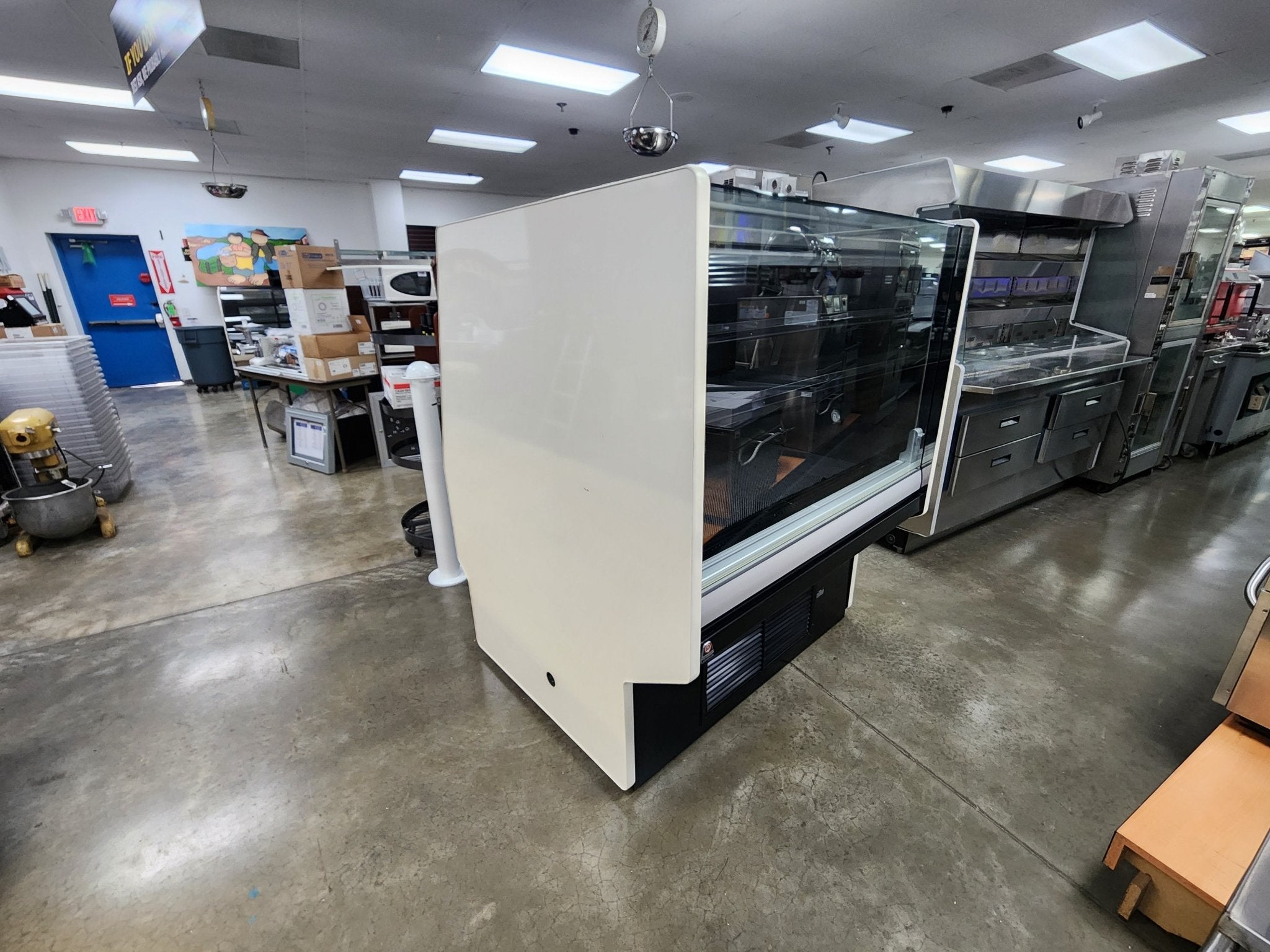 Used Southern Casearts SCHV - BAV - 4 Refrigerator Display case - Falcon Restaurant Supply - 3