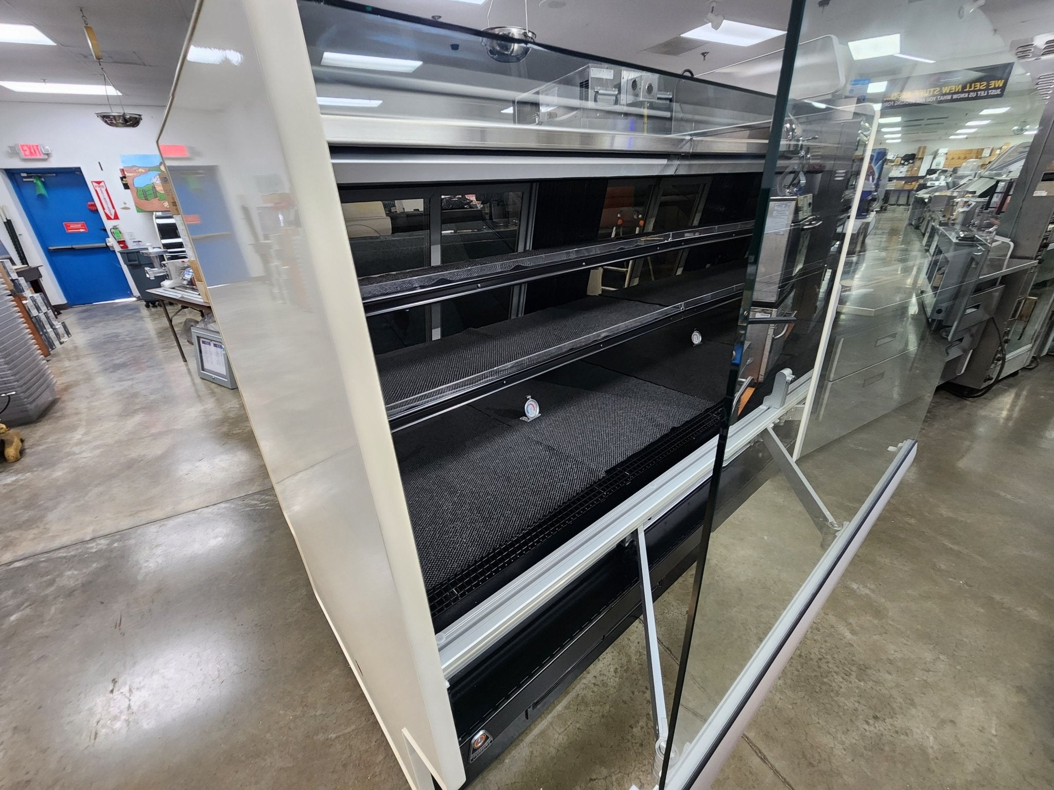 Used Southern Casearts SCHV - BAV - 4 Refrigerator Display case - Falcon Restaurant Supply - 7