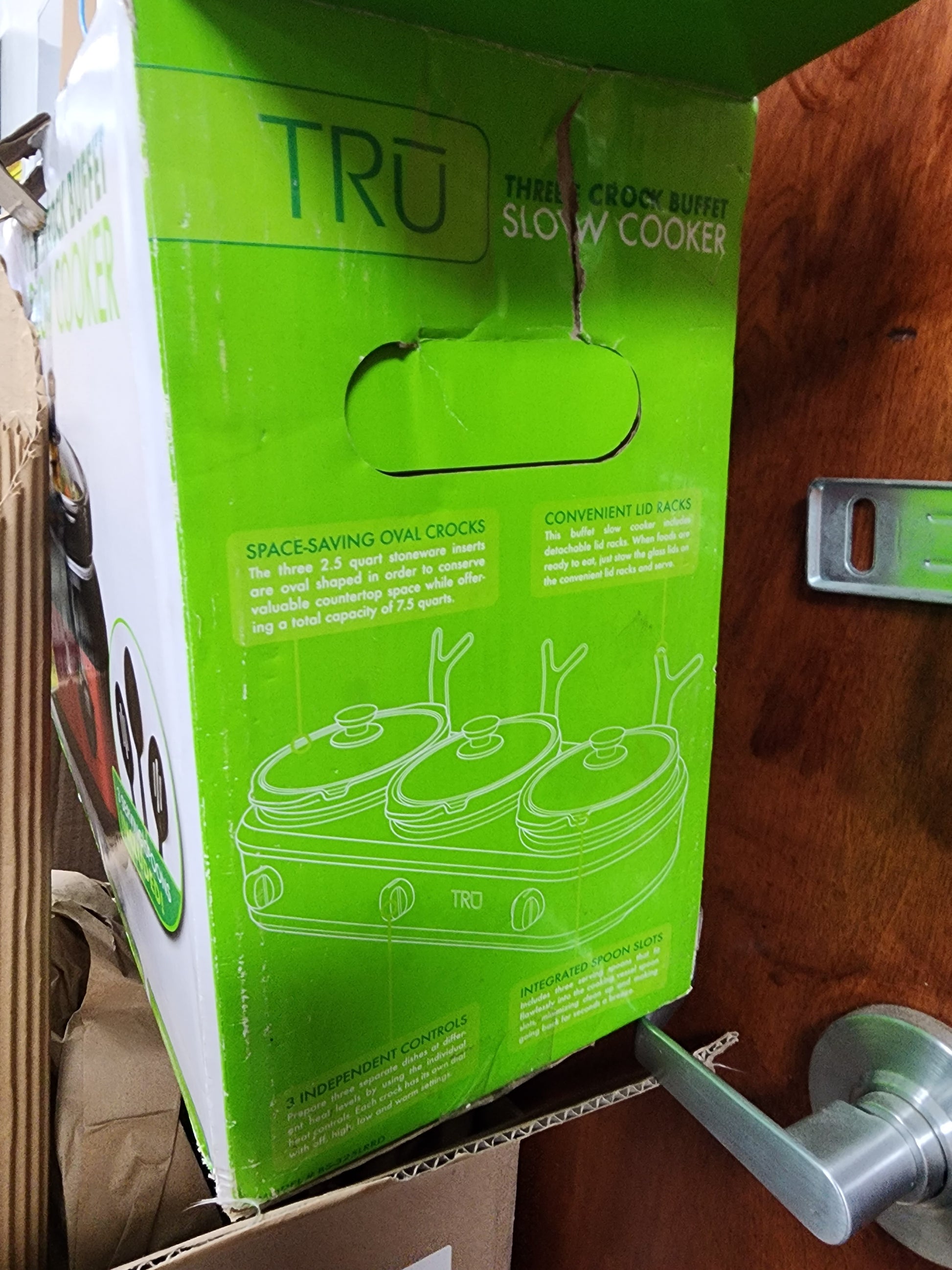 TRU BS-325 three 2.5-Quart Triple Slow Cooker C IP – FalconRestaurantSupply