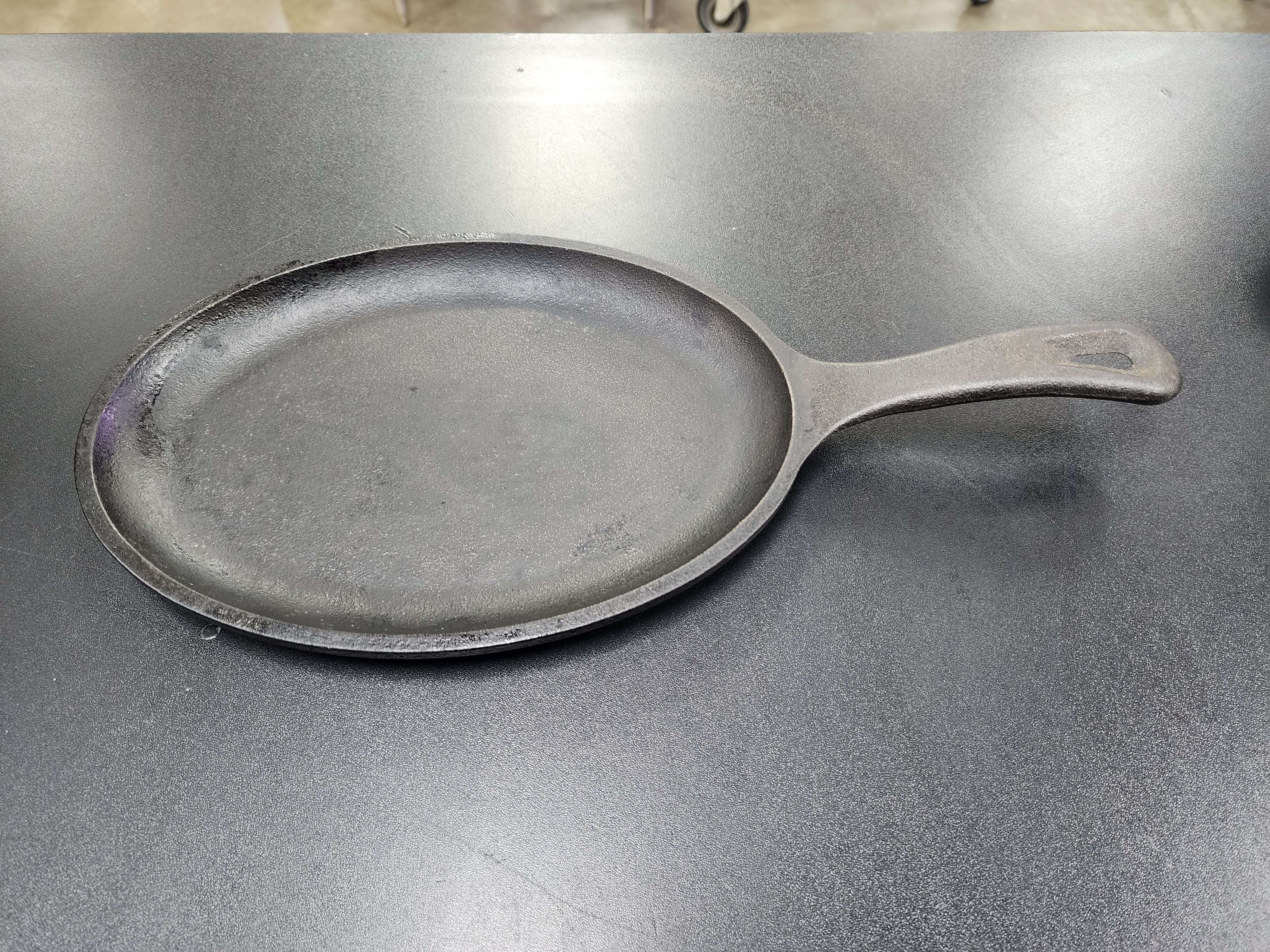 Used Lodge Cast Iron Fajita skillet, Pre-Seasoned