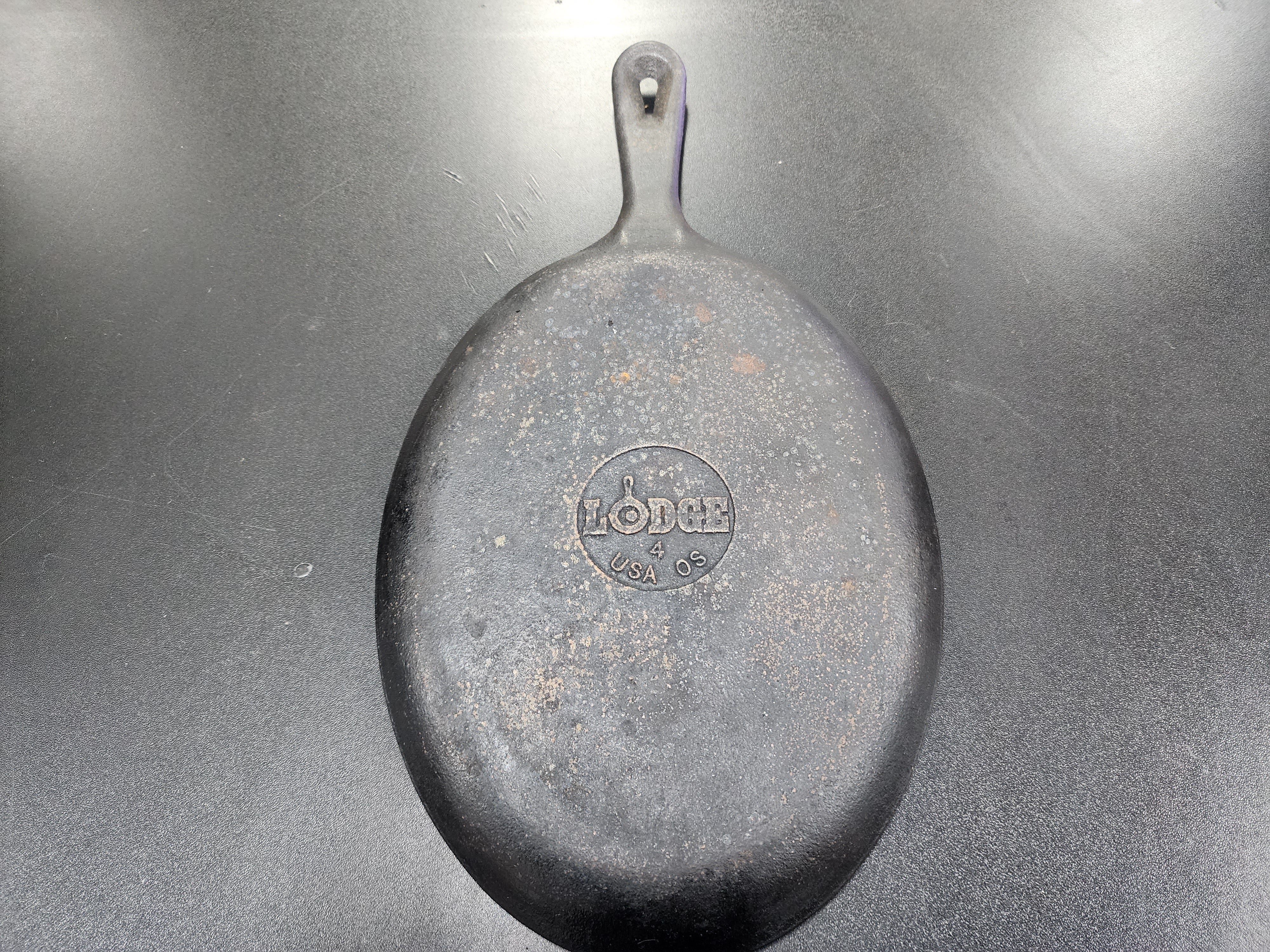 Used Lodge Cast Iron Fajita skillet, Pre-Seasoned